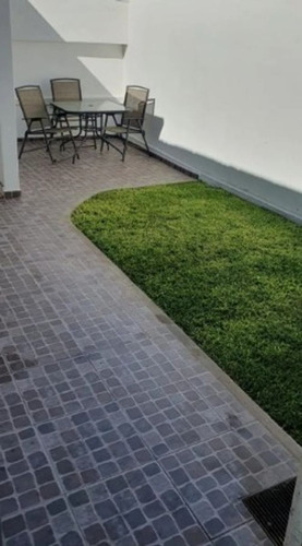 Venta Casa 4 Ambientes Con Dos Deptostablada