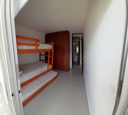 Imagen 8 de 10 de Apartamento Amoblado Girardot Con Parqueadero Cubierto