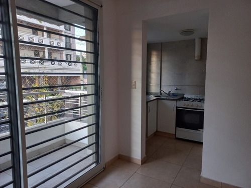 Imagen 5 de 12 de Departamento Venta Remedios De Escalada
