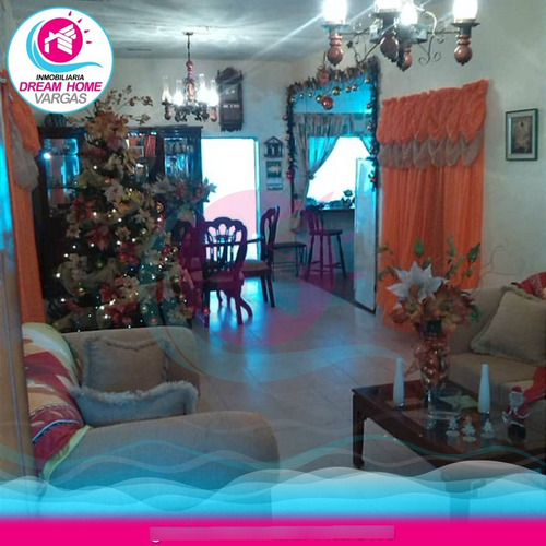 Imagen 2 de 7 de Casa En Venta Sector Mamo, Catia La Mar La Guaira