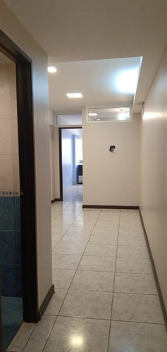 Imagen 19 de 30 de Oficina 3 Ambientes