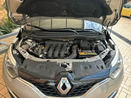 Renault Captur 2.0 Intens Automática