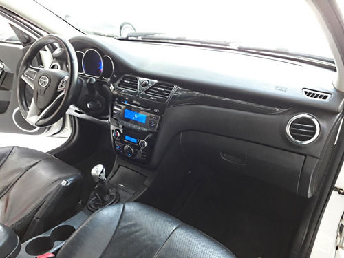 Jac Motors J5 1.5 Couro / Temos Voyage Uber App 99 2015