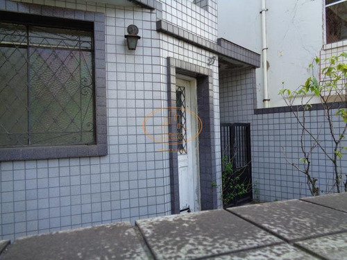 Ponto Comercial Localizado(a) No Bairro Embaré Em Santos / Santos - 5799