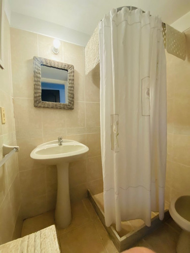 Casa En Venta De 3 Dormitorios En Playa Mansa