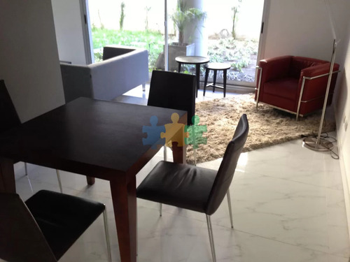 Monoambiente Venta En Torre Con Servicios Piso Alto Sobre Avenida Roosevelt Punta Del Este - Ref : Eqp5992