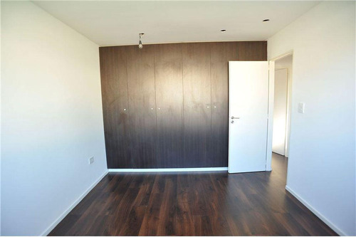 Imagen 26 de 30 de Dúplex Venta - 2 Dormitorios 2 Baños 2 Cocheras - 120 Mts2 Totales - City Bell