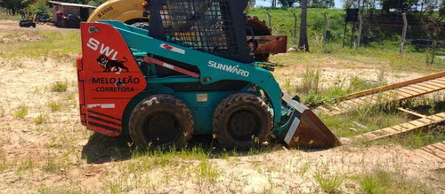 Imagem 10 de 10 de Mini Carregadeira Sunward Swl2810 Operacional Ano 2011
