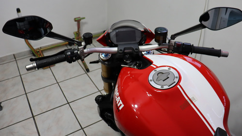 Monster 1200s Stripe