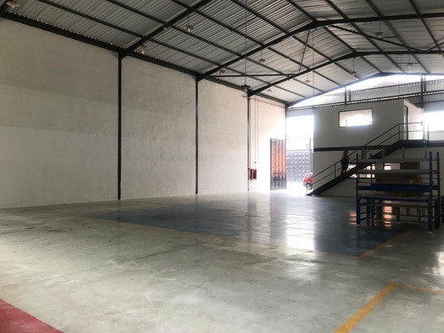 Alquilo Galpon Terrazas De Castillito, 540mt2 Condominio Industrial