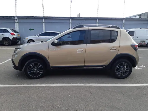 Renault Stepway 1.6cc Mt Aa 4x2