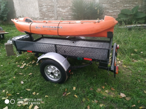 Trailer / Batán