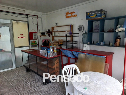 En Venta Complejo Natatorio, Salon De Fiesta Tapalque