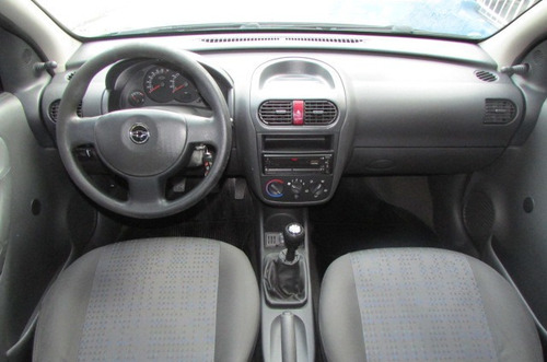 Gm Corsa 1.4 Sedan Maxx/direção Hid/vidros E Travas Ele/2008