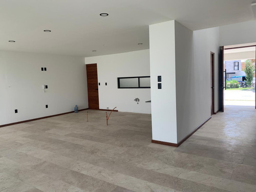 Casa En Venta En San Luis Potosí, Privada San Ángel V