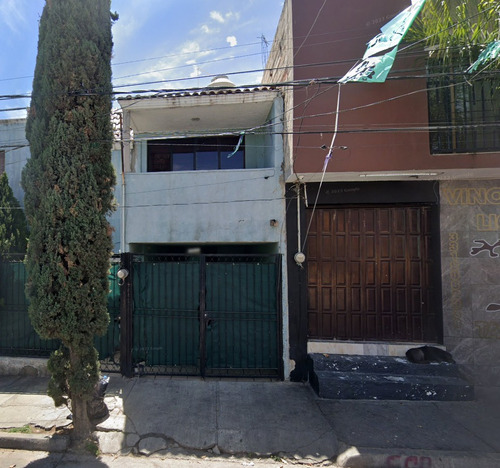 Casa En Venta, Remate Hipotecario, Col. El Mirador, Guadalajara , Jalisco. Laab2