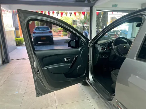Renault Logan Mt 2020