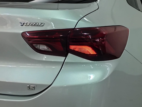 Chevrolet Onix plus 1.0 Lt Turbo 4p