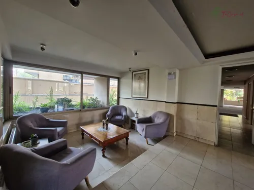 Departamento En Arriendo De 1d/1b Kennedy - Vitacura