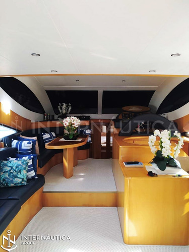 Imagem 8 de 11 de Intermarine 53 2012 Azimut Ferretti Fairline Phantom
