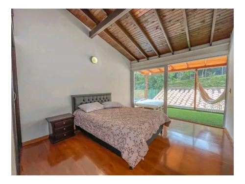 Rhbr-12826 (casa Campestre) 3 Niveles (poblado Tesoro)
