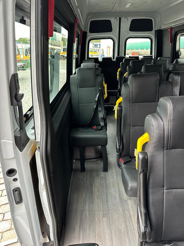 Mercedes-Benz Sprinter 2.0 Vidrado 517 Cdi Rd Extra Longo Teto Alto 15,3M3 5P Diesel