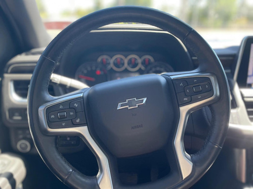 Chevrolet Suburban Z71 4X4 5.3L AUT