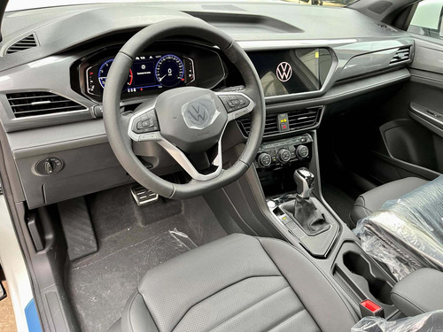 Imagen 6 de 9 de Volkswagen Taos 2022 1.4 250 Tsi Highline