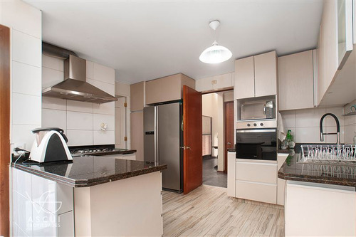 Condominio No Perimetral, San Carlos, 4 Dorm, 5 Baños ,