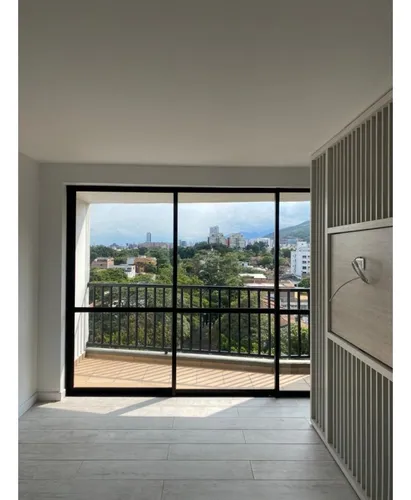 Venta Aparta-estudio De 37mts2 En La Flora, Norte De Cali 8384.