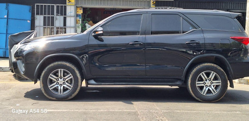 Toyota Fortuner  Toyota Fortuner  Mecánico 