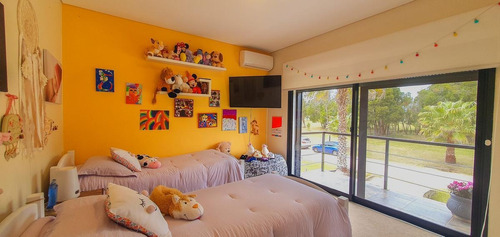 Imagen 16 de 30 de Casa 3 Dormitorios Y Escritorio, Jardín Y Piscina, Seguridad 24 Hs