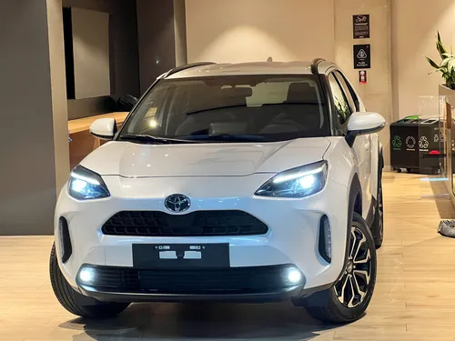 Toyota Yaris Cross 1.5 Hev Xs
