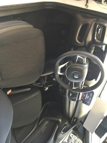 Imagen 4 de 5 de Fiat Cronos Drive Pack Conectividad Mc