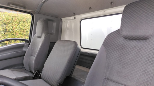 Isuzu Forward 1100 Modelo 2018