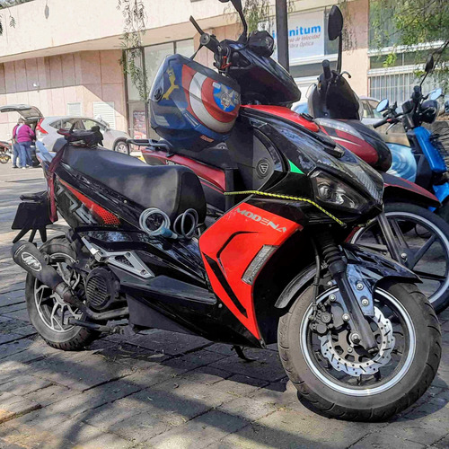 Modena 175cc Con Escape M4 Y Exploradoras