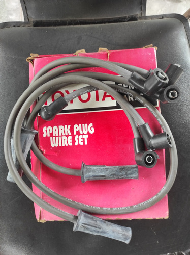 Juego Cables Bujías Toyota Araya Starlet Con Distribuidor 