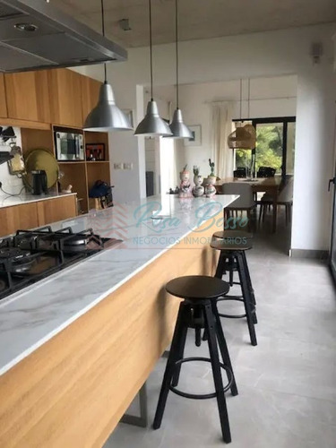 Imagen 4 de 10 de Hermosa Casa Para La Venta.