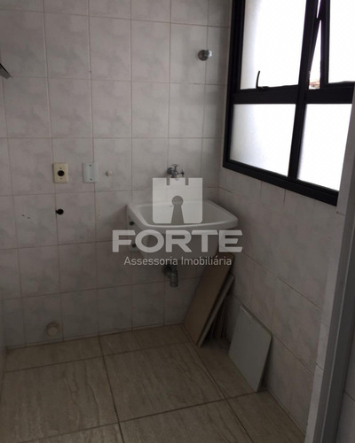 Imagem 8 de 20 de Vendo Apartamento Em Ótima Localização Com 3 Dormitorios E 1 Suite, Vaga Coberta E Fixa, Com Toda Infra Estrutura E Área De Lazer Completa. - Ap00032 - 69216719