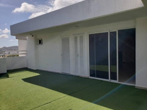 Venta De Apartamento En Playa El Ángel Margarita Venezuela