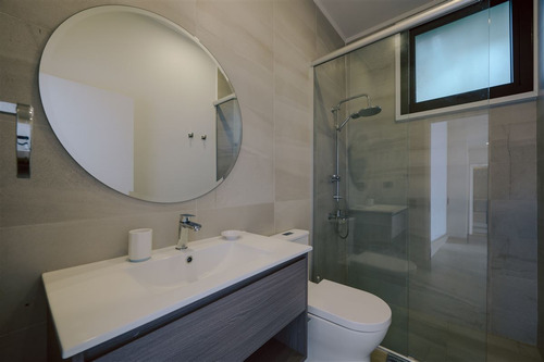 Moderna Y Nueva Casa En Condominio Polo De Maitencillo