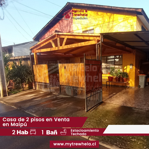 En Venta Hermosa Casa Dos Pisos Emplazada En Barrio Residenc