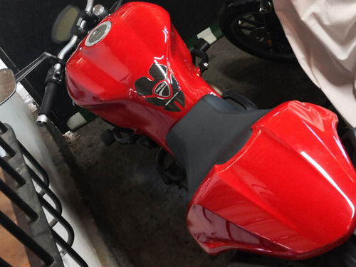 Imagen 6 de 8 de Ducati Monster 821 2017 Con 4200 Km