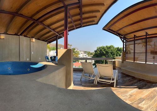 Casa Con Alberca En Privada Con Acceso Y Vista Al Lago De Tequesquitengo