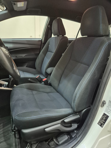Toyota Yaris 1.5 107cv Xs