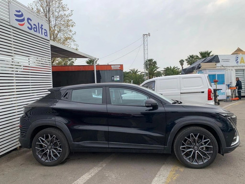 Changan Uni-T 1.5 LUXURY 4X2 AT 5P