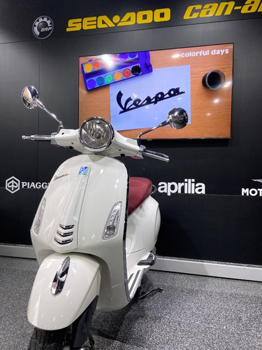 Vespa Primavera