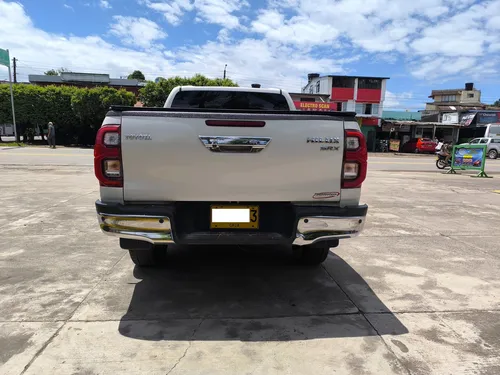 Toyota Hilux 4.0