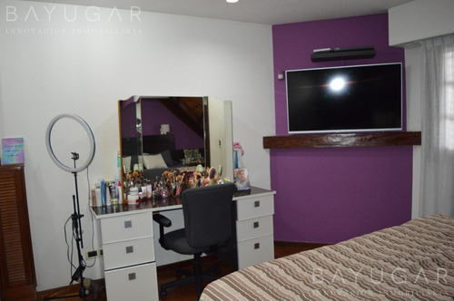 Imagen 27 de 30 de Venta - Casa Sobre Amplio Terreno En Villa Mora Bayugar Negocios Inmobiliarios