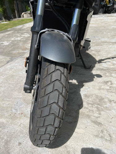 Imagen 4 de 12 de Yamaha Xsr 700
